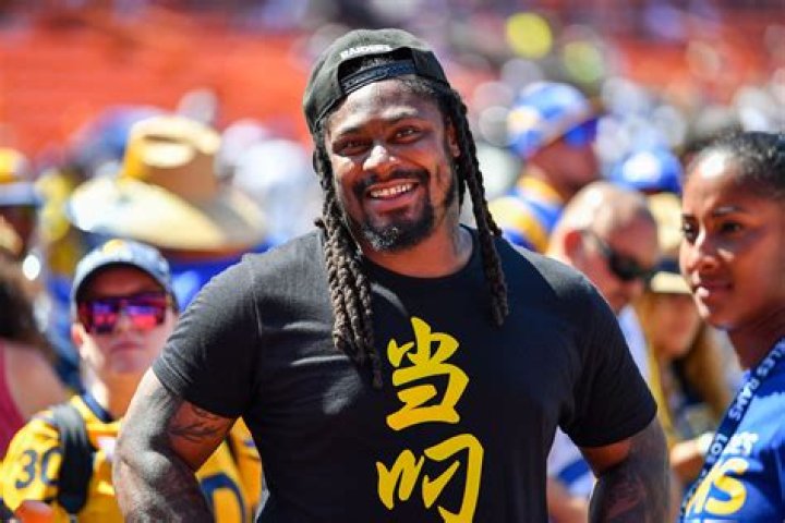 Marshawn Lynch Net Worth 2023 Wiki, Married, Family, Wedding, Salary