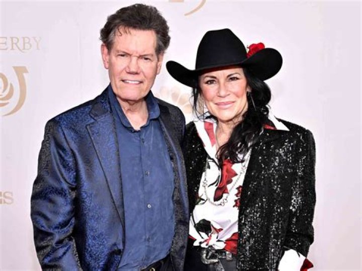 Mary Davis (Randy Travis Wife) Bio, Wiki, Age, Height, And Net Worth