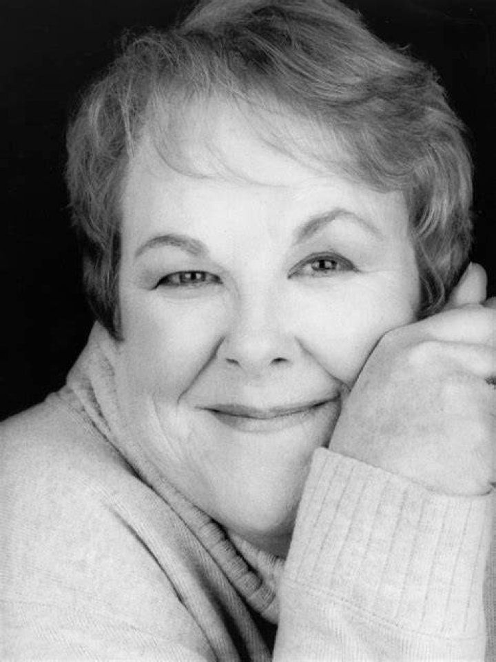 Mary Jo CATLETT Biography and movies