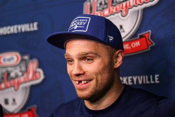 Max Domi Networth, Height, Max Domi's Networth and how tall is Max