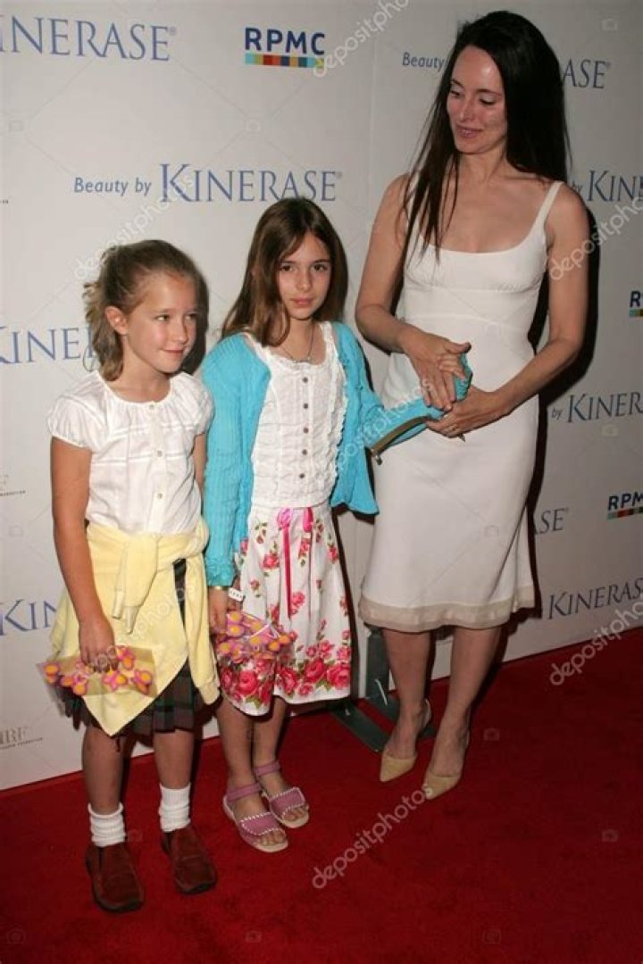 May Benben in Madeleine Stowe And Family Out For Lunch In Brentwood