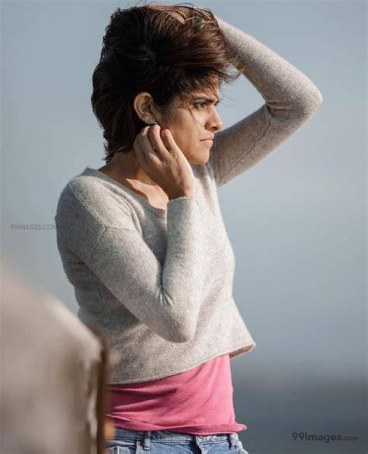 Maya Sundarakrishnan Biography, Height & Life Story Super Stars Bio