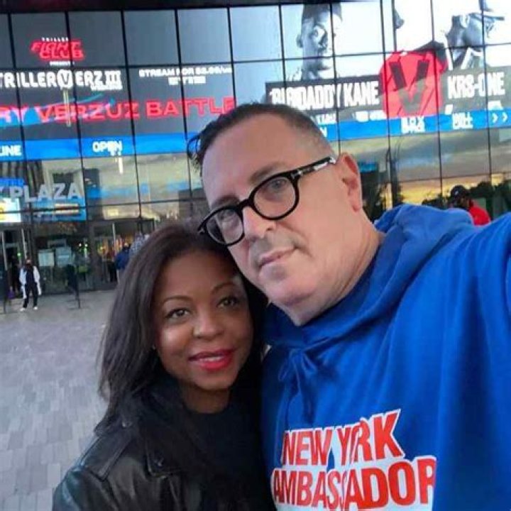 MC Serch is Married to Wife Chantel Berrin. Kids