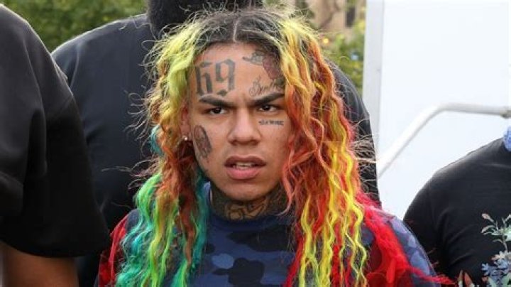 Meet 6ix9ine Brother Oscar Osiris Hernandez Parents