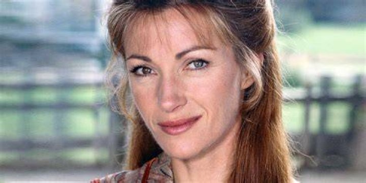 Meet Heather CourtneyQuinn, Ed Quinn's Wife &mdash; Details on the Producer
