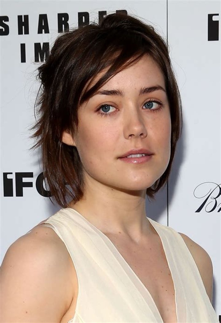 Megan boone, Celebrity hairstyles, Bikini pictures