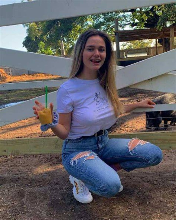 Megnutt02 Bio Age, Real Name, Occupation, and Height Revealed