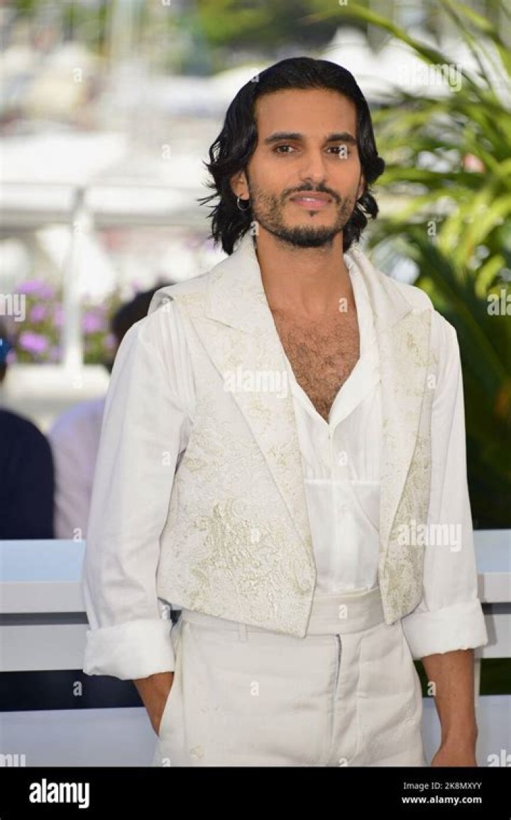 Mehdi Dehbi Biography, Age, Height, Girlfriend, Net Worth StarsWiki