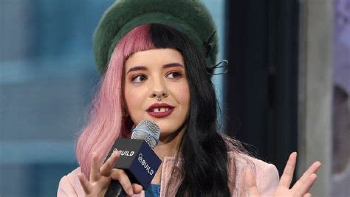 Melanie Martinez 5 Fast Facts You Need to Know
