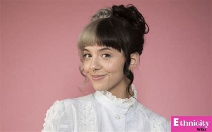 Melanie Martinez (Actress) Wiki, Age, Bio, Height, Weight, Relationship