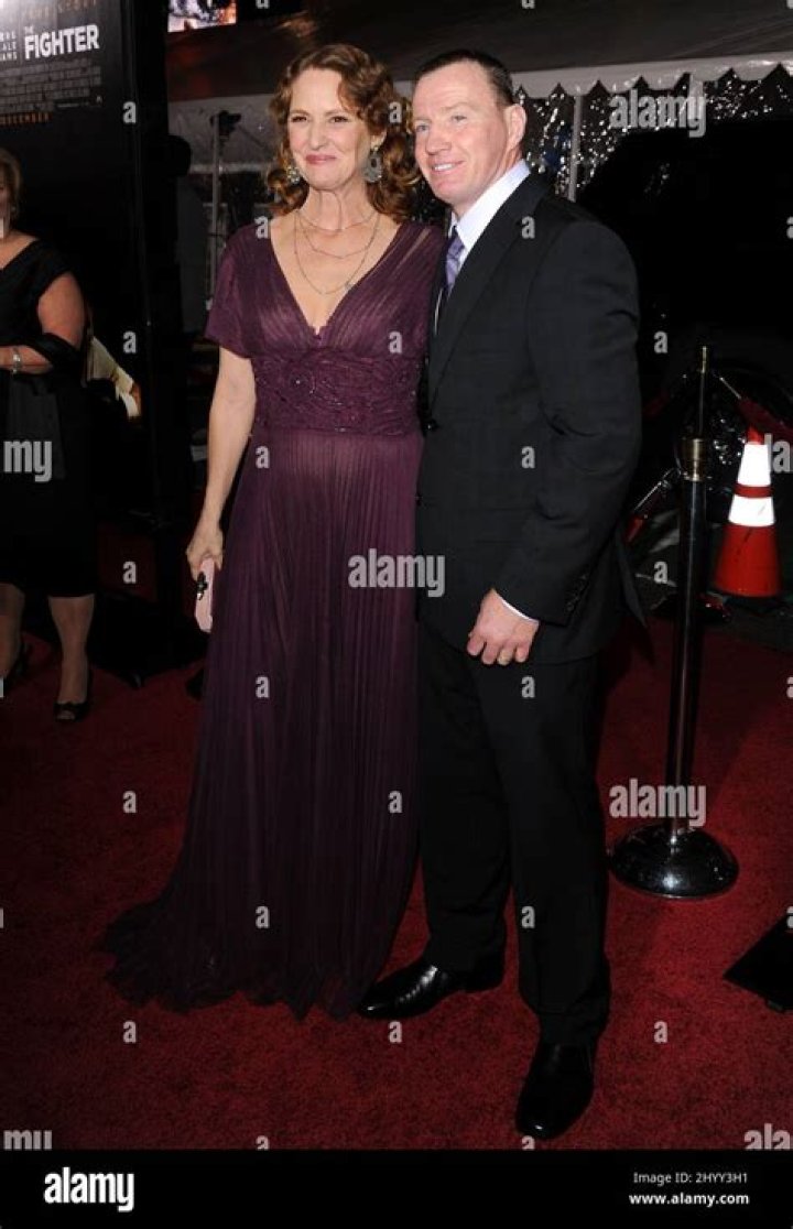 Melissa Leo and Mickey Ward Photos Photos Premiere Of Paramount