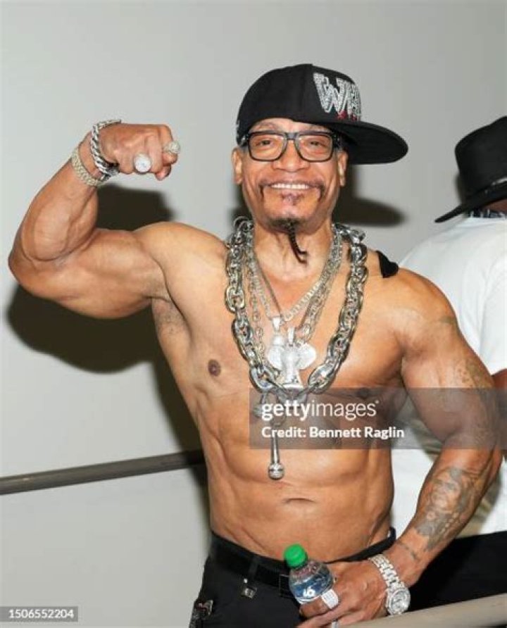 Melle Mel Flexes His OG Status On An Eminem DissAmbrosia For Heads