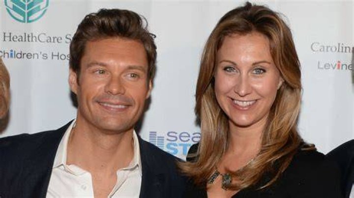 Meredith Seacrest (Ryan Seacrest Sister) Baby, Husband, Net Worth, Job