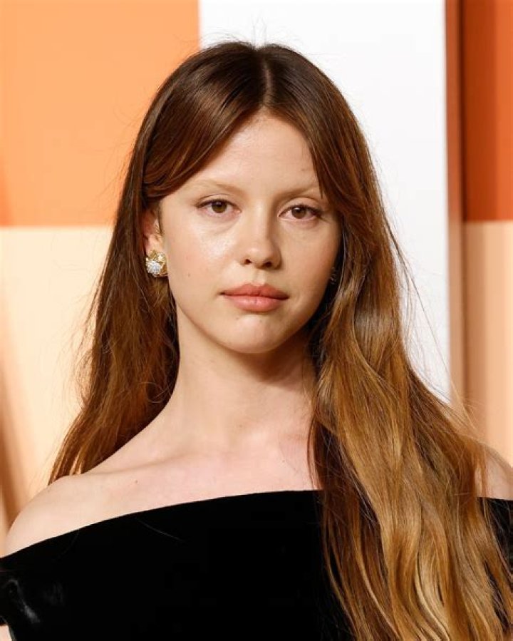 Mia Goth Age, Birthday, Height, Net Worth, Family, Salary