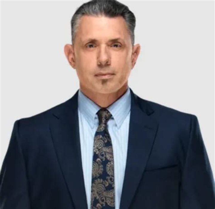 Michael Cole Bio, Net Worth, Real Name, WWE, Commentator, Journalist