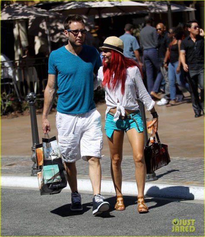 Michael Rosenbaum Shopping with Mystery Gal! Photo 2709393 Michael