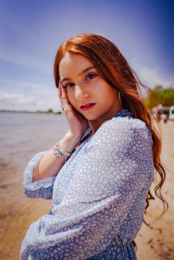 Mikaila Murphy releases new single Float &bull; LOCK