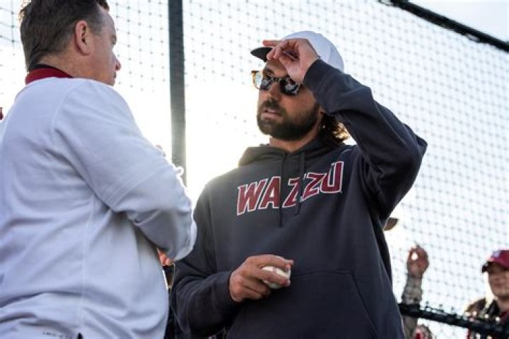 Minshew Mania or FitzMagic? Bet 20, Win 125 if Either QB Throws for a