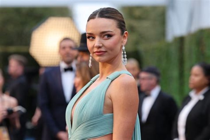 Miranda Kerr Pictures in an Infinite Scroll 10882 Pictures