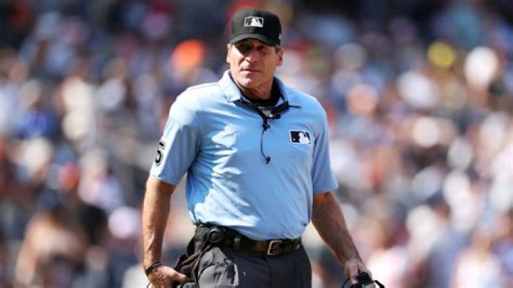 MLB postseason 2018 Umpire Angel Hernandez 1for4 on replay reviews