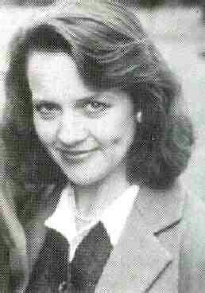Moira Brooker Detailed Biography with [ Photos Videos ]