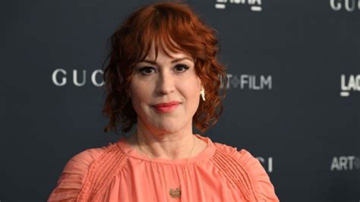 Molly Ringwald Recalls Sexual Harassment Early in Her Career