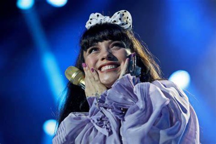 Mon Laferte Another Entertainment