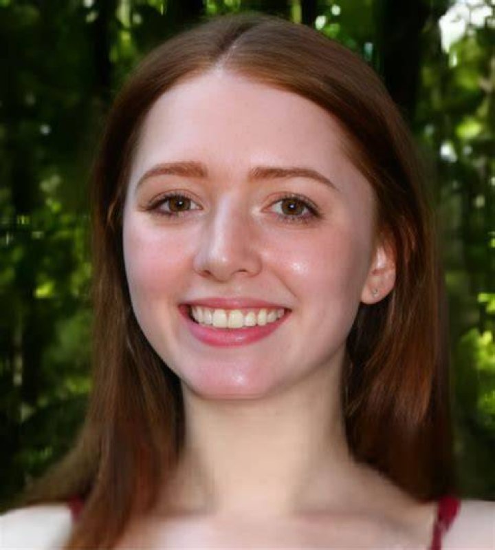 Myra Glasford Age, Bio, Wiki, Height, Career, Net Worth, Photos