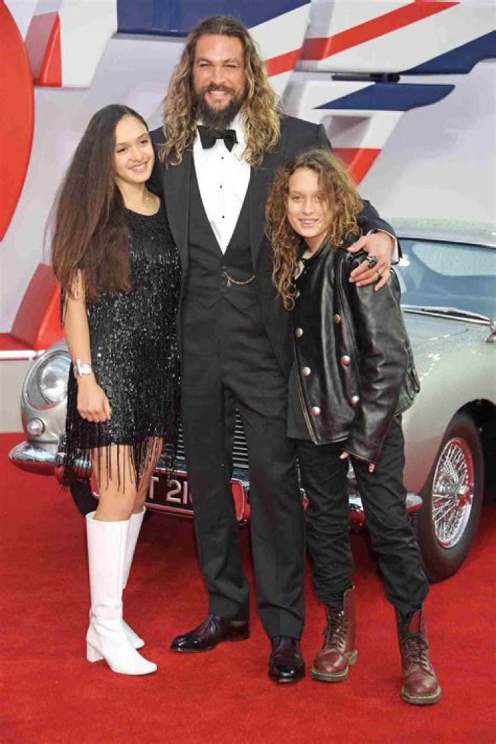 NakoaWolf Manakauapo Namakaeha Momoa Bio mrDustBin