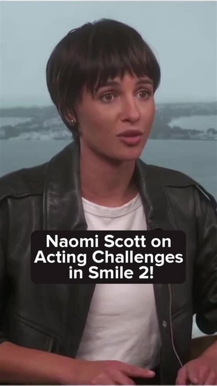 Naomi Scott Opens Up About Having Eczema &mdash; Here&rsquo;s What to Do If You