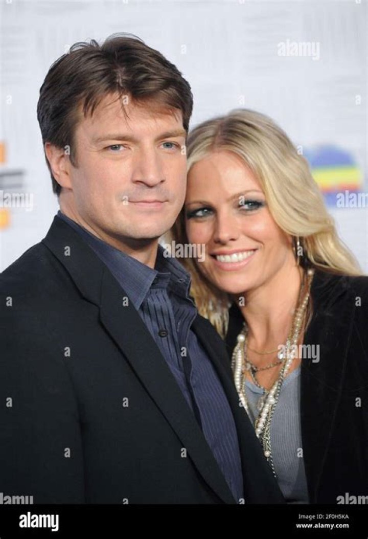 Nathan Fillion age, height, wife, family, education, career, net worth