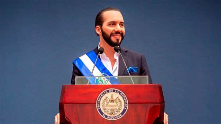 Nayib Bukele, presidente de El Salvador, decreta dedicar un D&iacute;a de