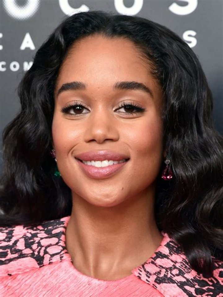 NBA Actress Laura Harrier describes relationship with Klay Thompson as