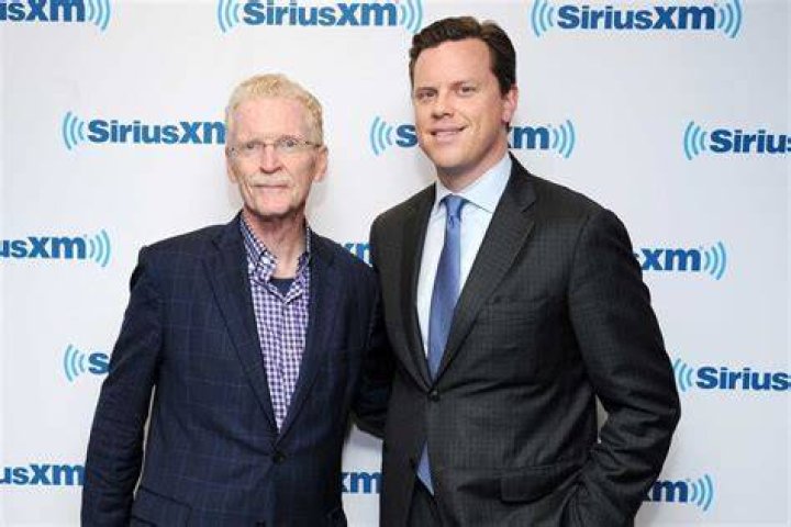 NBC&rsquo;s Willie Geist Is Starting to Get the Hang of Homemade Pizza