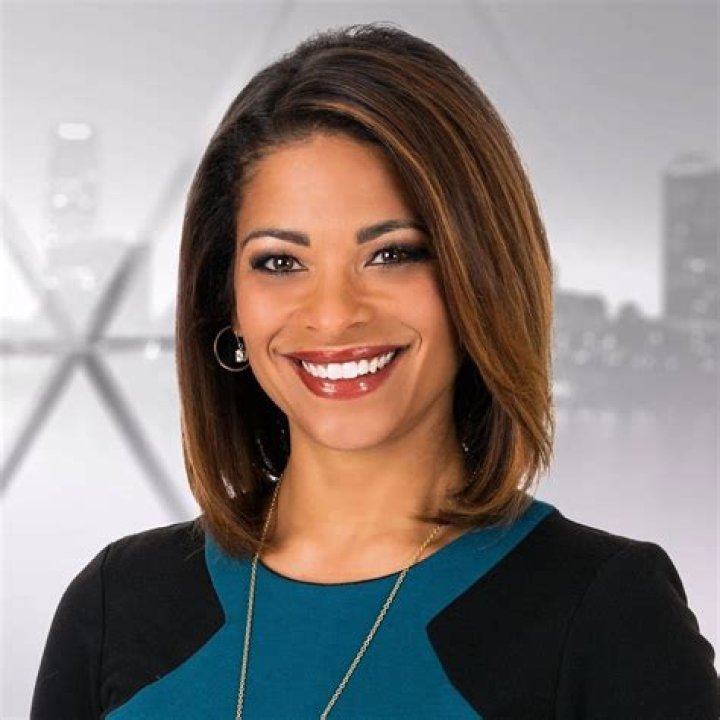 News anchor Toya Washington leaving Milwaukee's WISNTV (Channel 12)