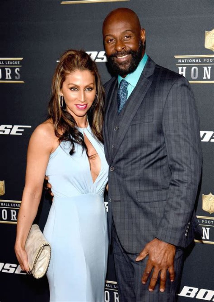 NFL Legend Jerry Rice Proposes to Longtime Girlfriend Latisha Pelayo on