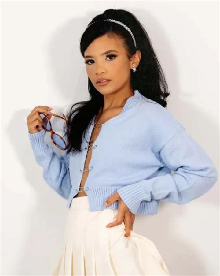 Nikki Rodriguez Height, Weight, Net Worth, Age, Birthday, Wikipedia