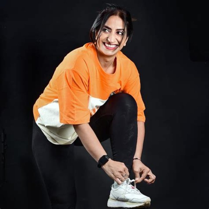 Nisha Arora YouTube