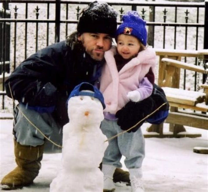 Noah Cyrus with her father Billy Ray Cyrus Billy ray cyrus, Noah