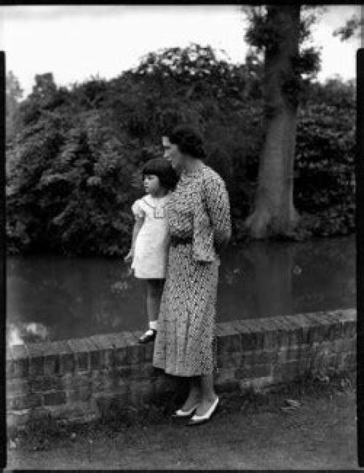 NPG x152299; Jacqueline de Sibour Large Image National Portrait Gallery