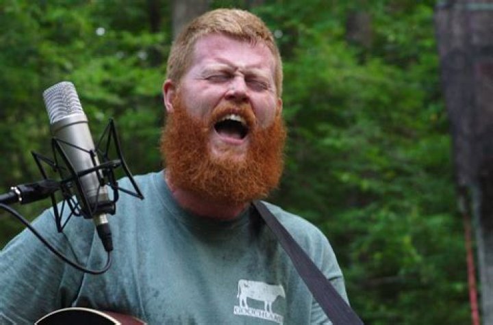 Oliver Anthony's Controversial Country Song 'Rich Men North of Richmond