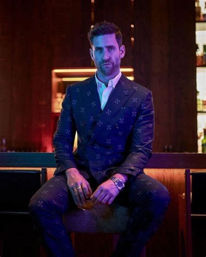Oliver JacksonCohen 15 facts about the Haunting of Bly Manor star you