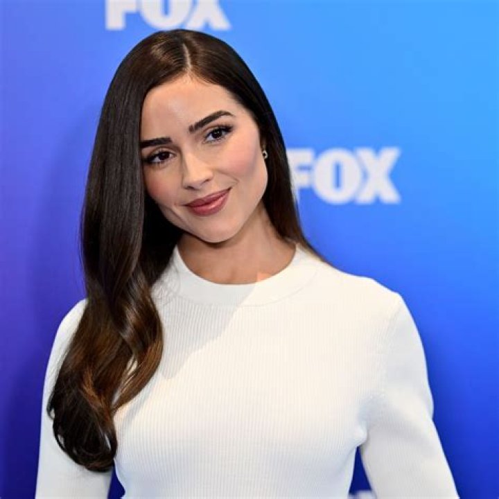 Olivia Munn&rsquo;s Friend Thinks Baby Will Be as Tall as John Mulaney