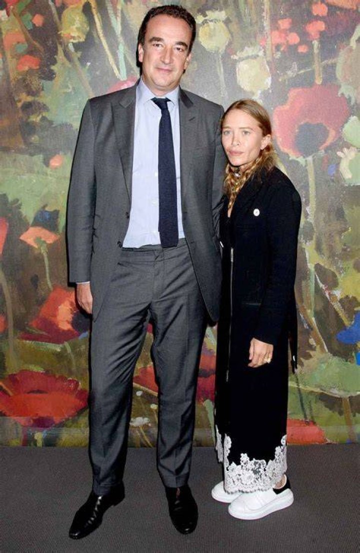 Olivier Sarkozy's daughter towers over MaryKate Olsen as girls enjoy
