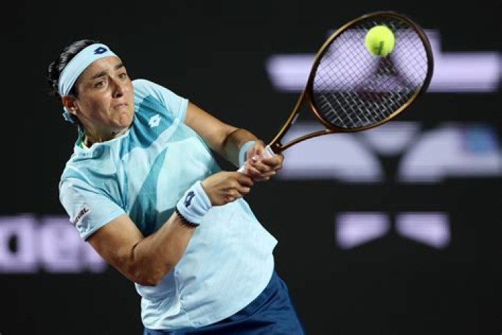 Ons Jabeur first Arab player to crack Top 10 in quarterfinal