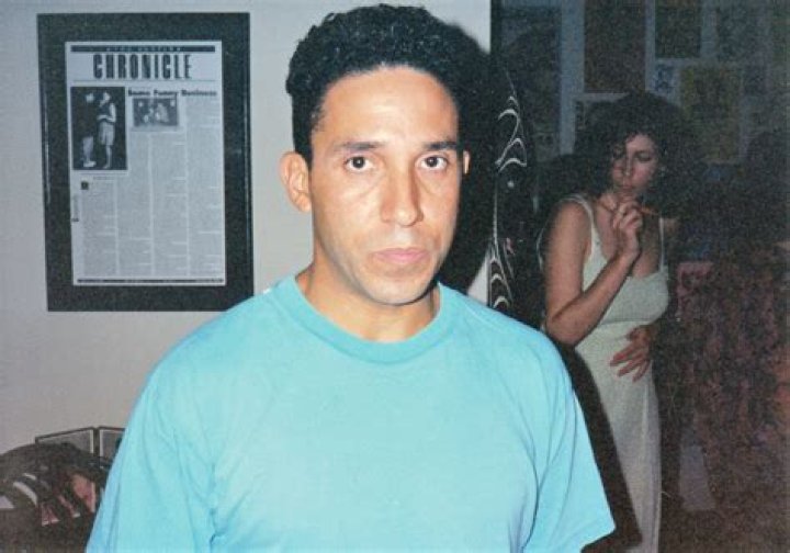 Oscar Nunez Wiki Bio, wife, net worth, married, family, kids. Is he gay?