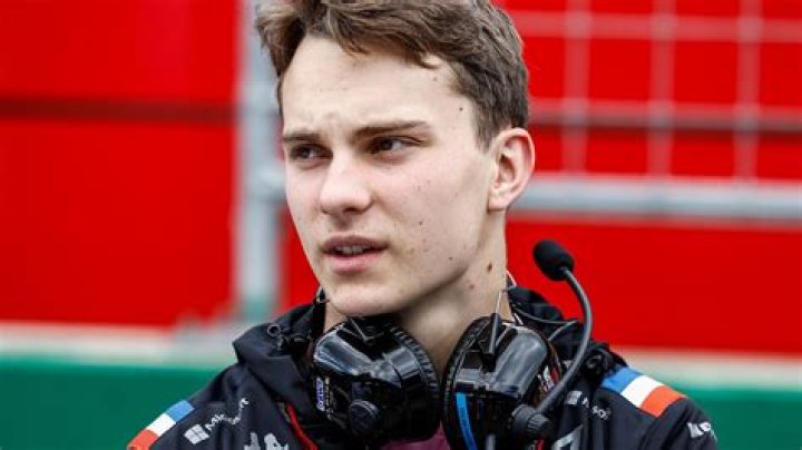 Oscar Piastri Bio, Age, Net Worth, Height, Wife, Children, Instagram