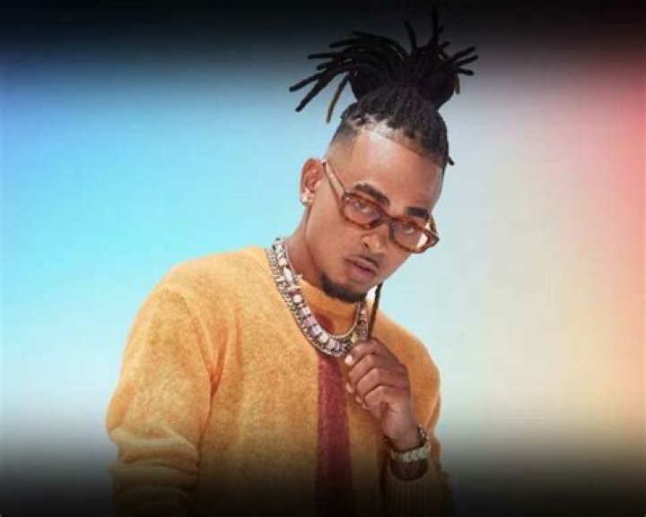 Ozuna Bio, Net Worth, Facts, Wife, Tour, Height, Songs, Age, Race