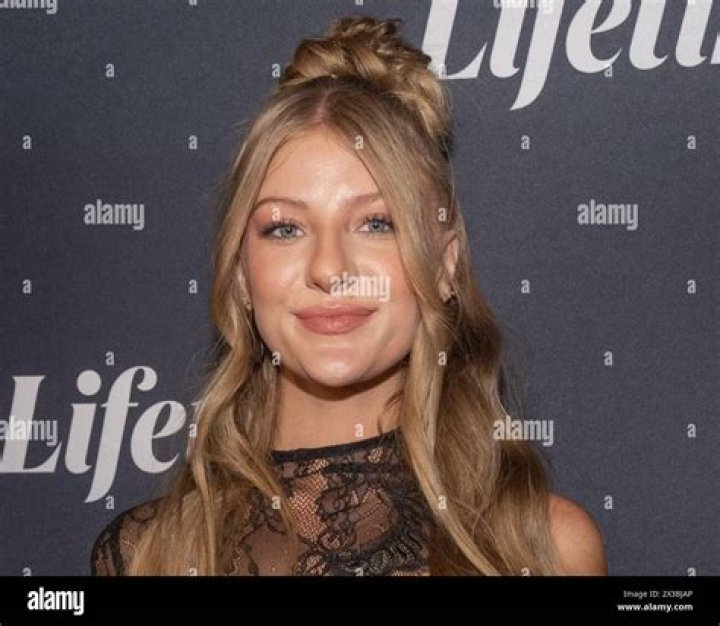 Paige Hyland Età, altezza, patrimonio netto, bio, fidanzato