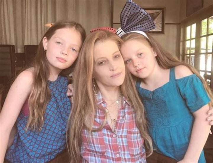 Paltrow&rsquo;s Parents Everything To Know Hollywood Life